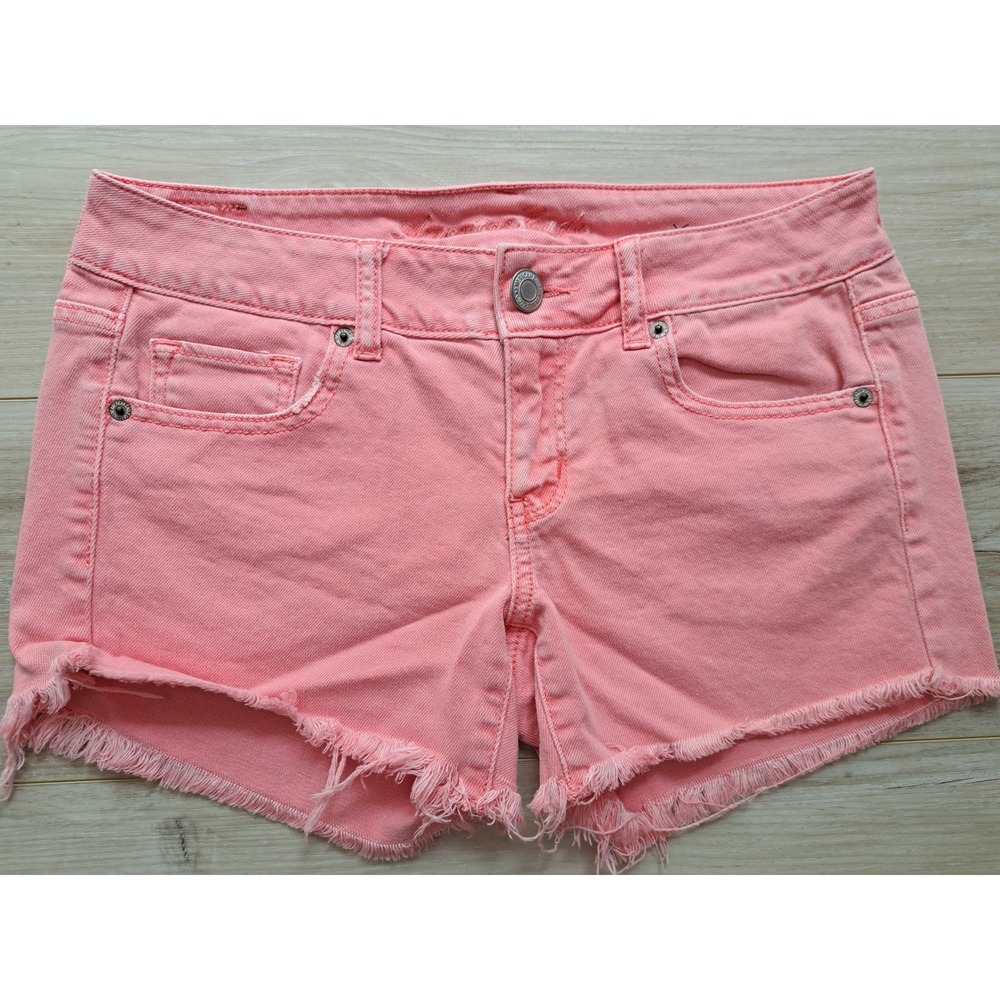 American Eagle Outfitters Coral Pink Denim Shorts Frayed Hem Stretch Size 4